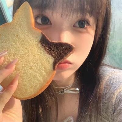 冰山下的守望者